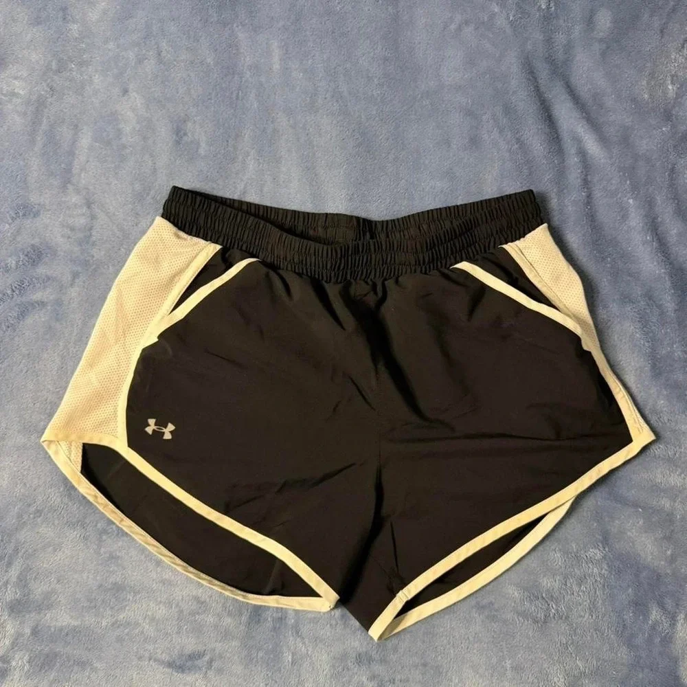 Under Armour black running shorts women  Size M
